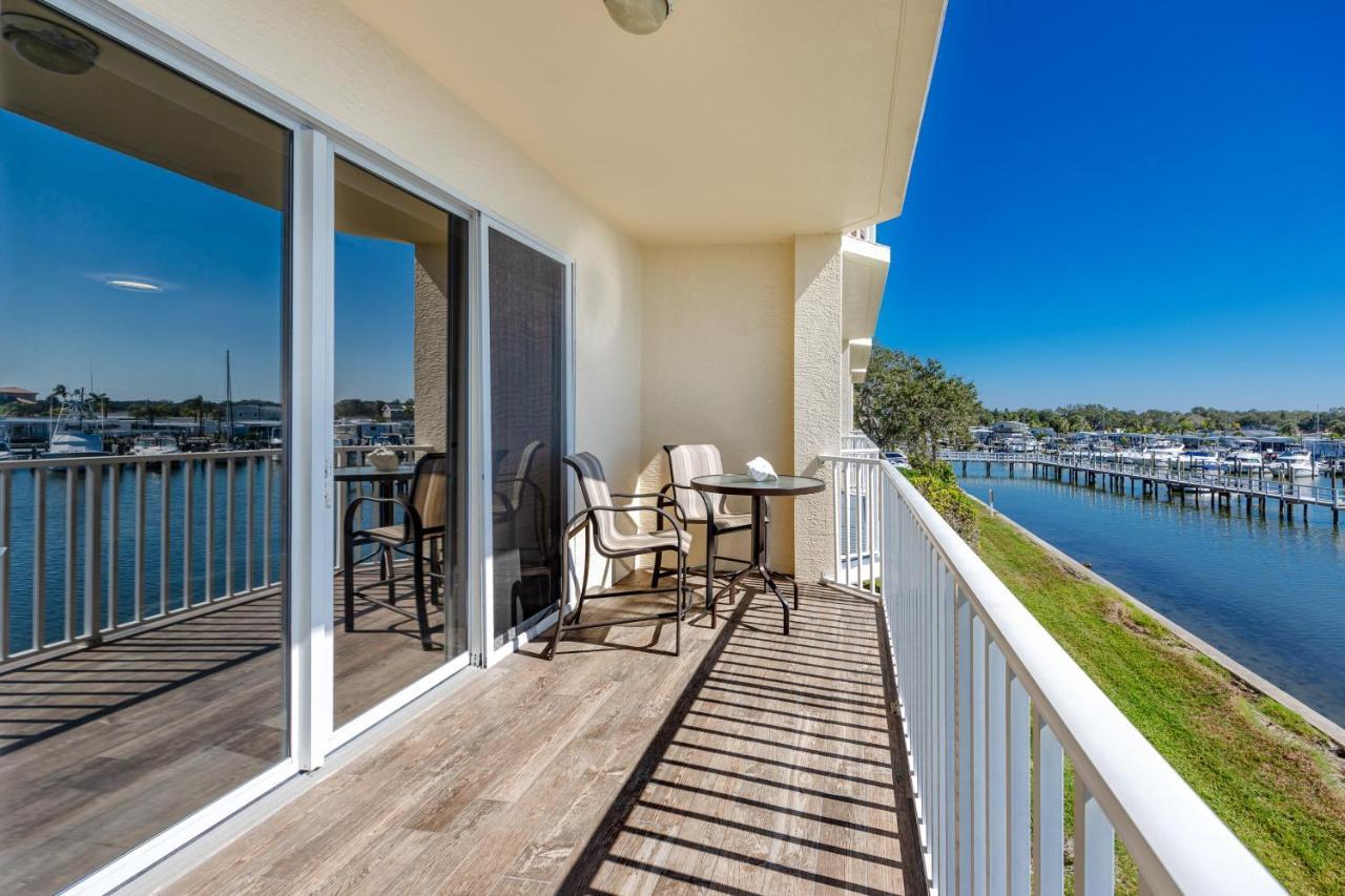 Elegant Waterfront Place For Two/Boca Ciega Resort Сейнт Питърсбърг Екстериор снимка