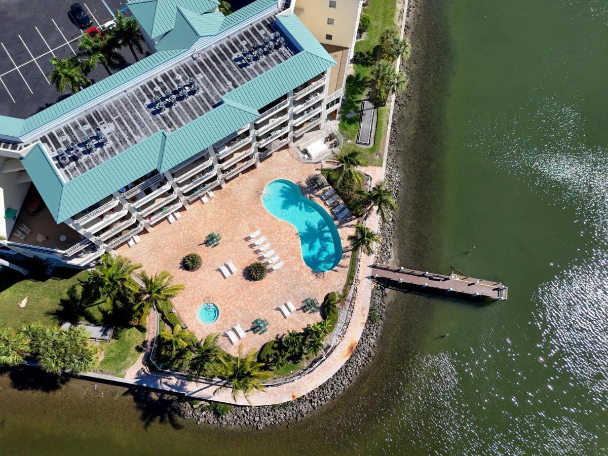 Elegant Waterfront Place For Two/Boca Ciega Resort Сейнт Питърсбърг Екстериор снимка
