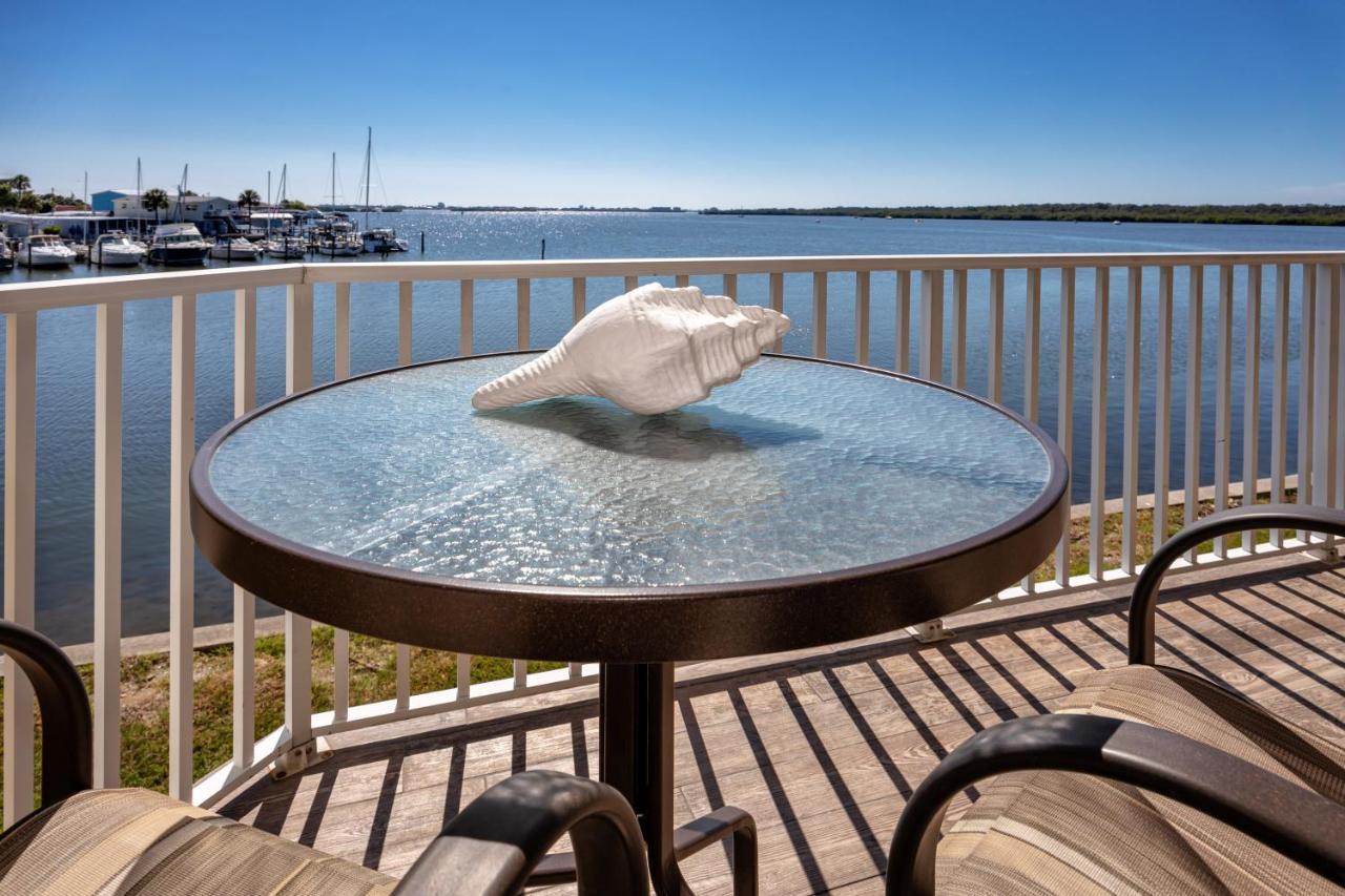 Elegant Waterfront Place For Two/Boca Ciega Resort Сейнт Питърсбърг Екстериор снимка
