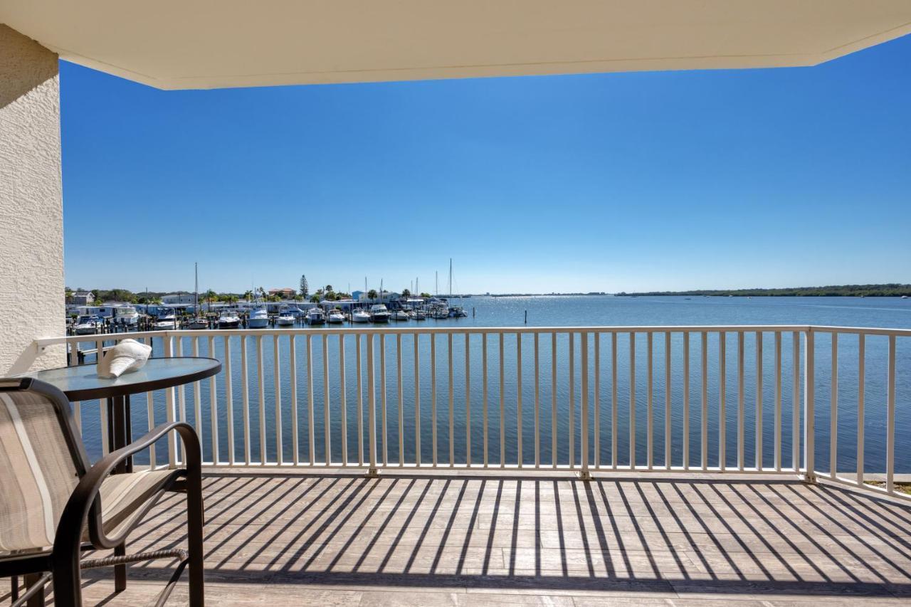 Elegant Waterfront Place For Two/Boca Ciega Resort Сейнт Питърсбърг Екстериор снимка